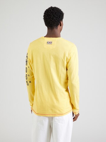 CAMP DAVID Shirt in Gelb