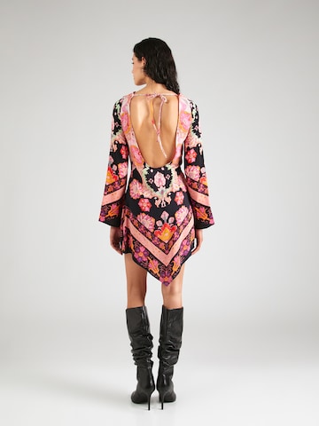 Robe Nasty Gal en rose