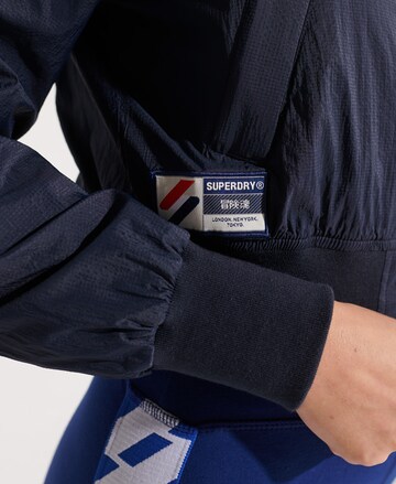 Veste de sport Superdry en bleu