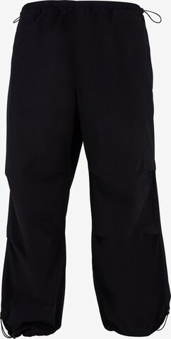 Pantalon Urban Classics en noir : devant