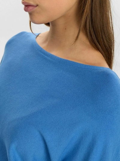 NÜMPH Pull-over ' NUDAYA ' en bleu, Vue avec produit
