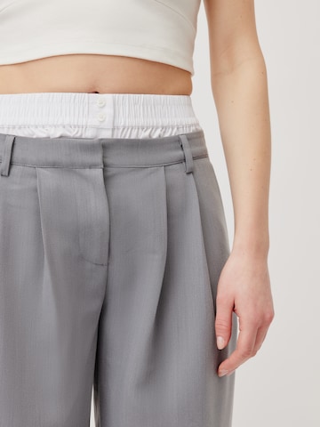LeGer by Lena Gercke Loose fit Pleat-front trousers 'Dilane' in Grey