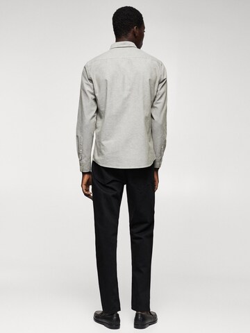 MANGO MAN Regular Fit Hemd in Grau