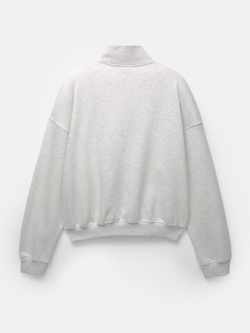 Felpa di Pull&Bear in grigio