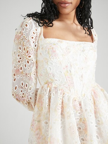 Bardot Kleid 'LILA' in Weiß
