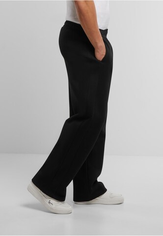 Karl Kani Regular Hose in Schwarz
