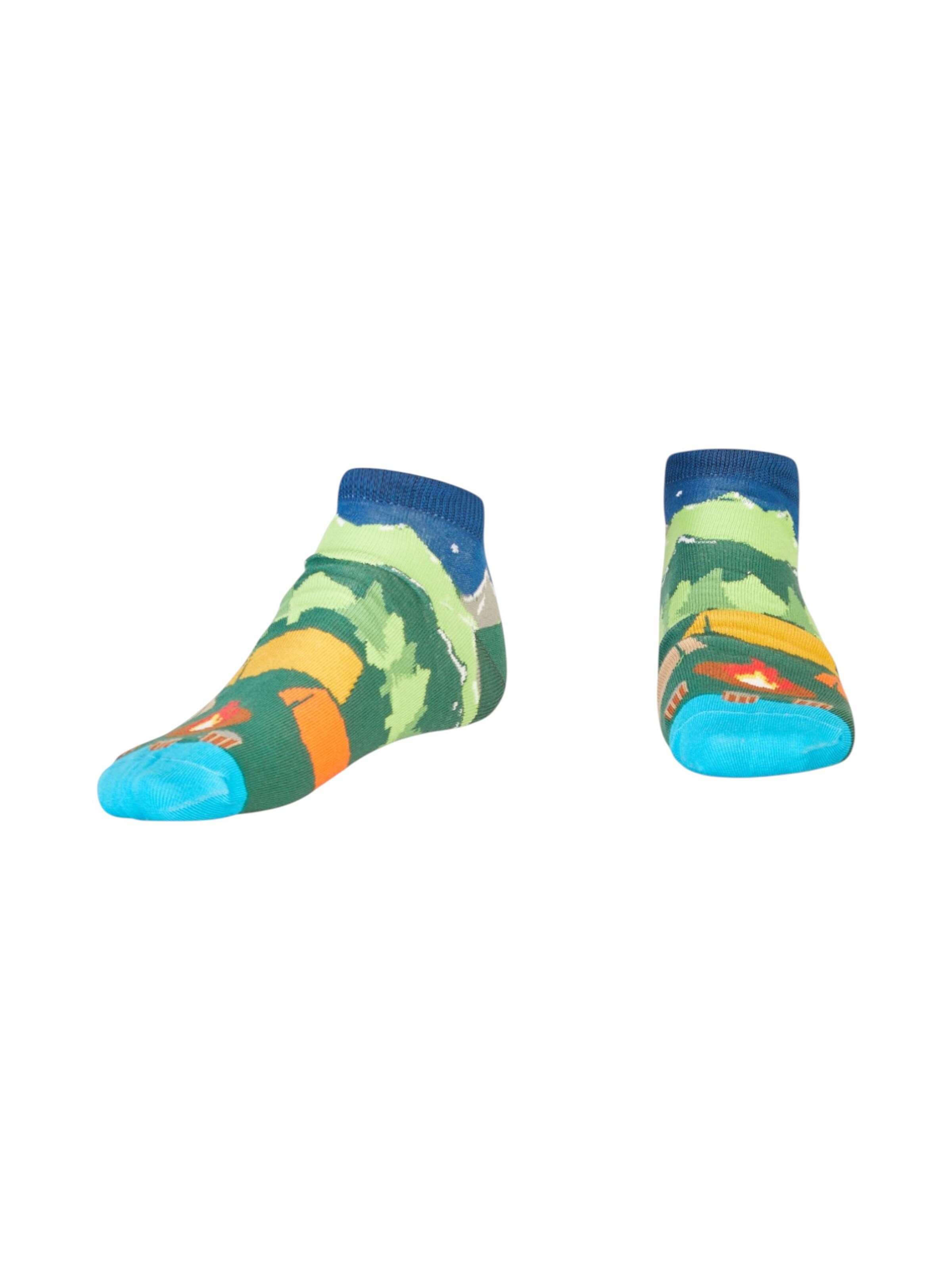 AbgeStrumpft Socks 'Camping' in Green: front