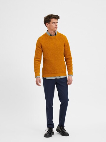 SELECTED HOMME Sweater 'Vince' in Yellow