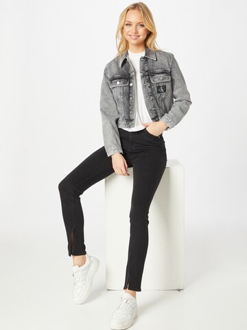 Skinny Jeans de la Calvin Klein Jeans pe negru