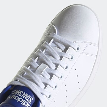 ADIDAS ORIGINALS Σνίκερ χαμηλό 'Stan Smith' σε λευκό