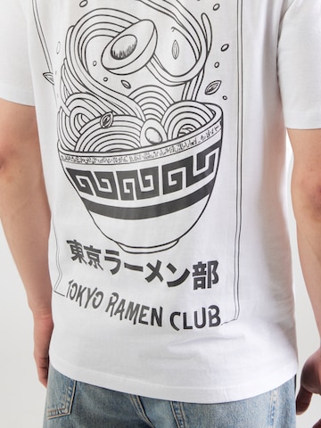 T-Shirt 'JJOSAKA' JACK & JONES en blanc