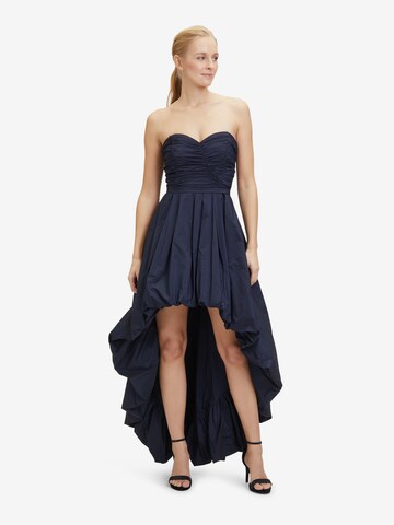 Vera Mont Evening Dress in Blue: front