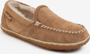 Minnetonka - Mocassins 'Tempe' em castanho