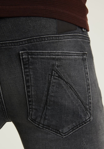 CHASIN' Regular Jeans 'Ego Morrow' in Black