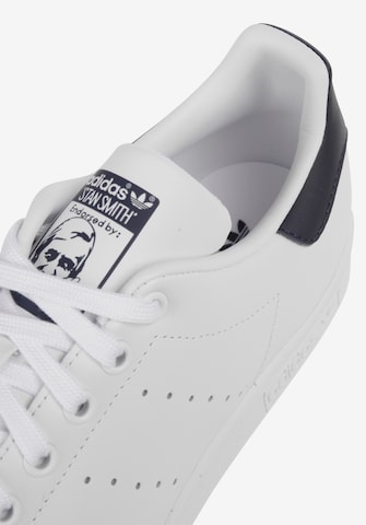 Baskets basses 'Stan Smith' ADIDAS ORIGINALS en blanc