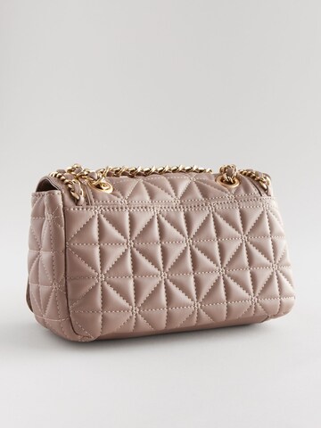 Next Umhängetasche in Braun