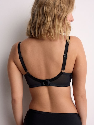 Next Balconette Rinnahoidja, värv must