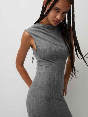 Pull&Bear Knitted dress in Grey