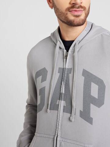 GAP Tréning dzseki - szürke