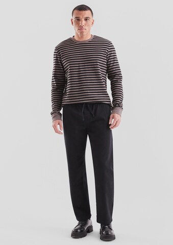 Regular Pantalon QS en noir