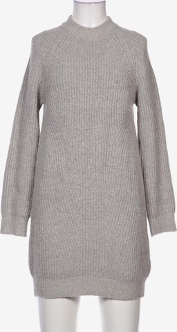 H&M Dress in XS in Grey: front