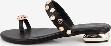 Lola Casademunt Pistokkaat värissä musta: etupuoli