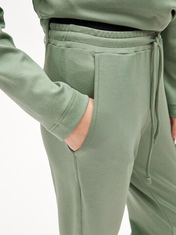 ARMEDANGELS Regular Pants 'Kaaia' in Green