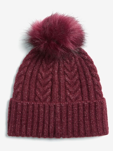 Căciulă de la Lipsy pe roșu