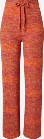 Loosefit Pantalon 'Lia' ABOUT YOU x Sofia Tsakiridou en orange : devant