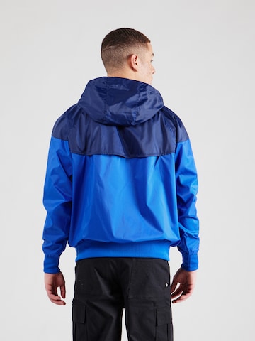 Nike Sportswear Between-Season Jacket in Blue