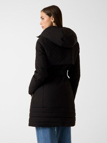 GUESS Winter Coat in Black