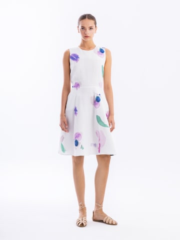 Abito di Haris Cotton in bianco