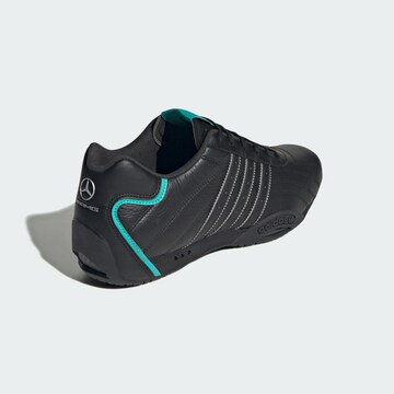 ADIDAS ORIGINALS Sneakers laag 'Adiracer Mercedes Amg Petronas F1 Team' in Zwart