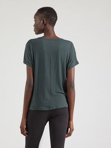 T-shirt fonctionnel CURARE Yogawear en vert
