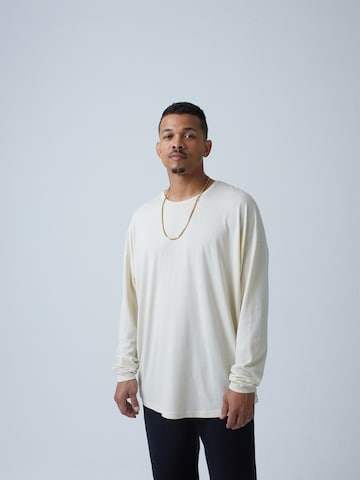 ABOUT YOU x Benny Cristo Shirt 'Devin' in Beige: voorkant