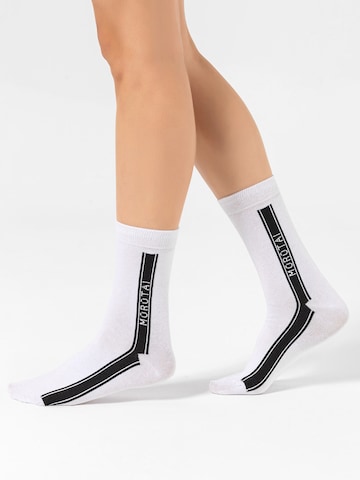 Calzino sportivo ' Stripe Long Socks ' di MOROTAI in bianco: frontale