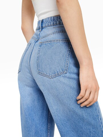 Regular Jeans de la Bershka pe albastru