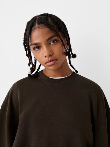 Sweat-shirt Bershka en marron