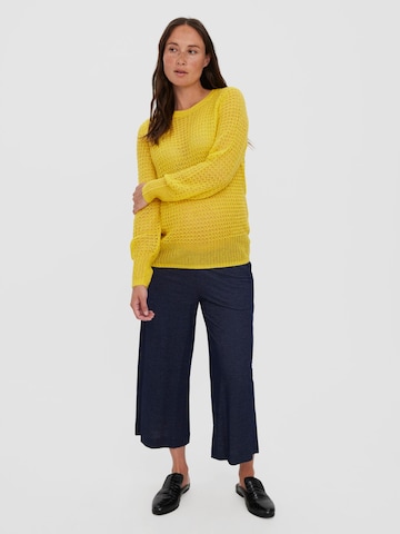 Vero Moda Maternity Sweater 'Taka' in Yellow