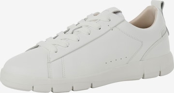 Baskets basses Tamaris en blanc : devant