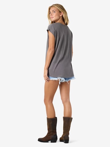 Noisy may Shirt 'NMMATHILDE' in Grijs