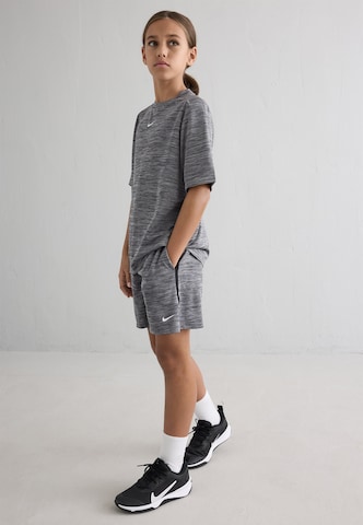 NIKE Funkcionális felső 'Multi' - szürke