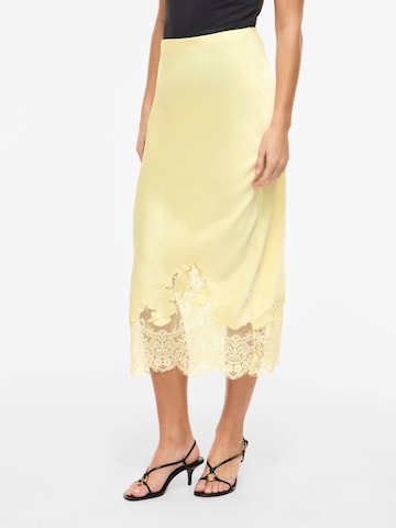 Gonna 'VISabel' di VILA in giallo