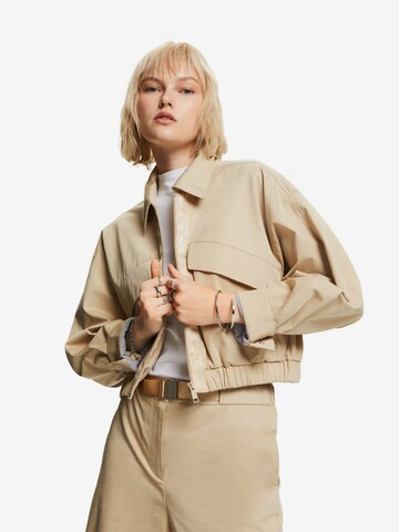 ESPRIT Tussenjas in Beige: voorkant