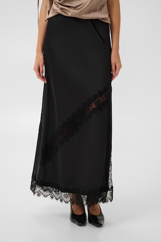CULTURE - Falda en negro: frente