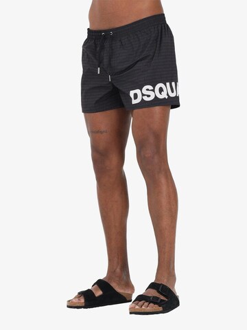 Pantaloncini da bagno di DSQUARED2 in nero: frontale