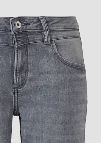 Coupe slim Jean 'Catie' QS en gris