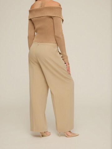 Cheyenne Ochsenknecht Wide leg Trousers in Brown