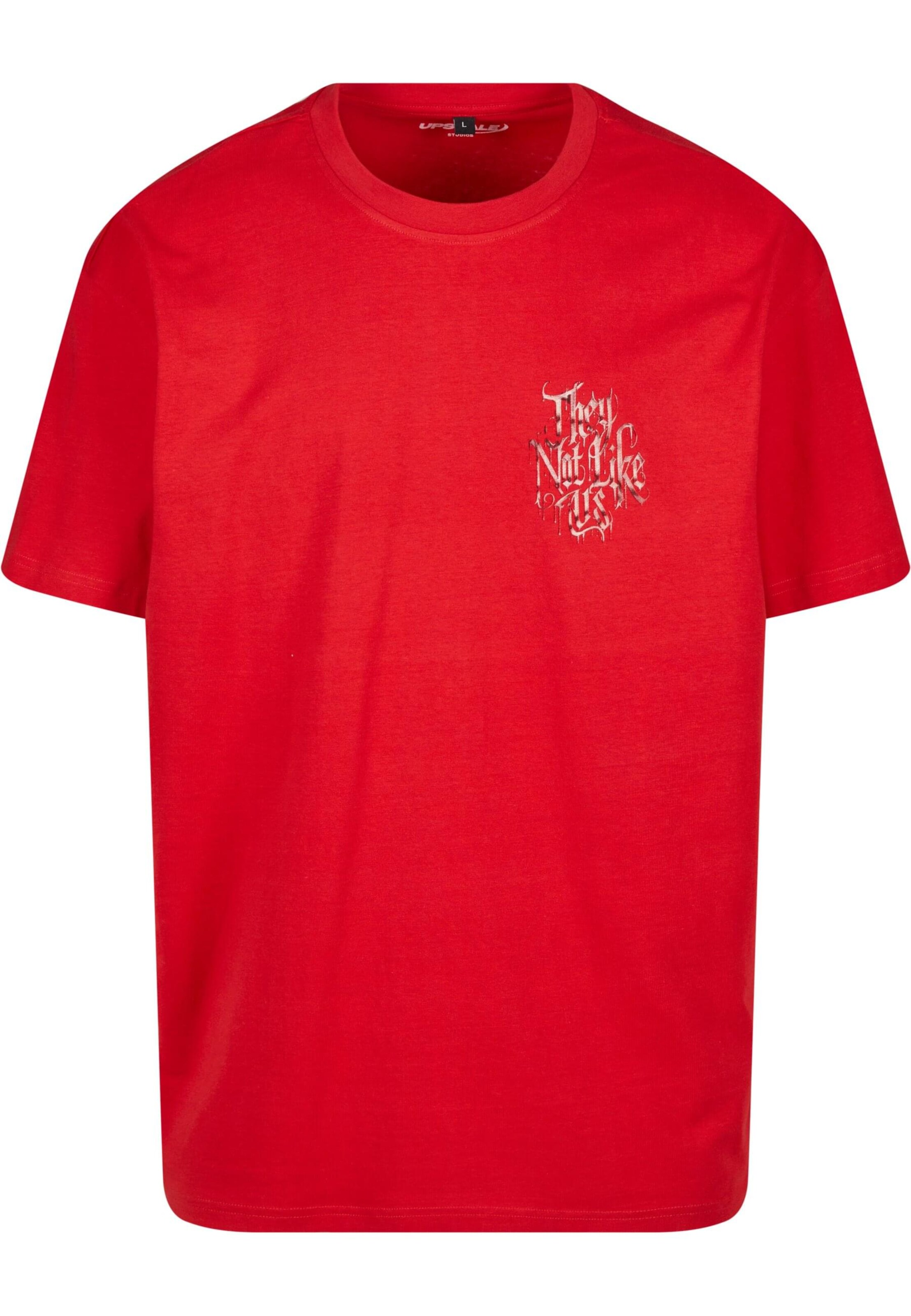 MT Upscale Tričko 'Not Like Us' – červená: přední strana
