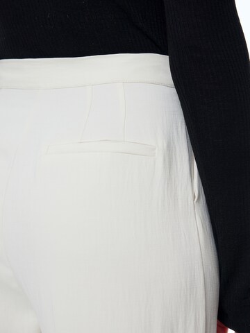 EDITED Szeroka nogawka Spodnie 'Nena' w kolorze biały